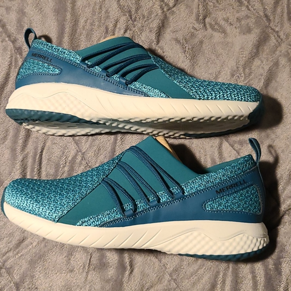 Merrell slip on shoes in teal - Picture 6 of 6